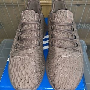 Adidas Tubular Shadow brown. Size 9.